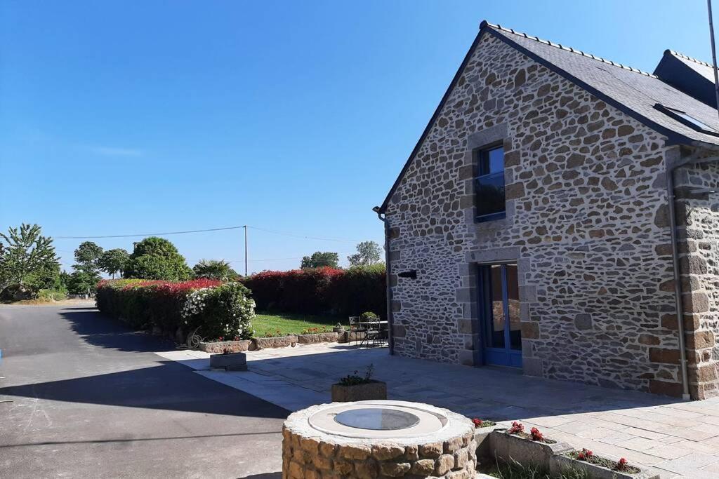 La Maison Bleue Saint-Sauveur-des-Landes Εξωτερικό φωτογραφία